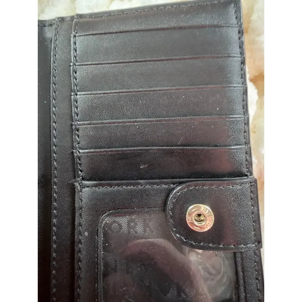Kate Spade Bay Street Stacy Black Pebbled Leather Gold Tone Hardware Wallet